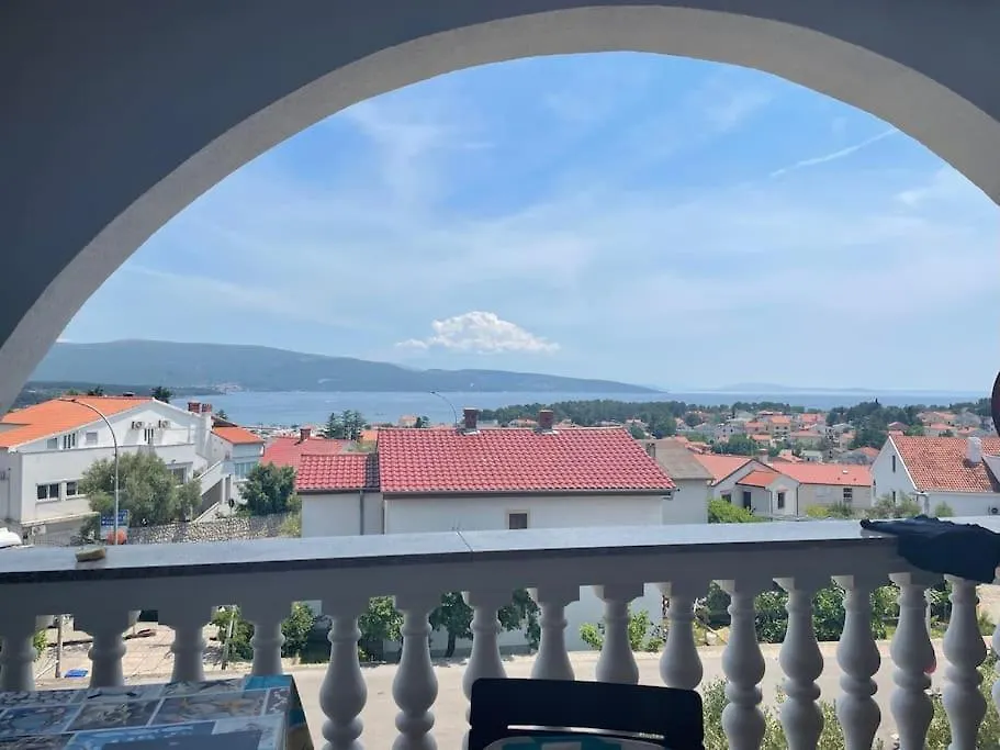 Apartment Wohnung Mit Blick Auf Das Meer Und Grossem Balkon Krk Town Croatia